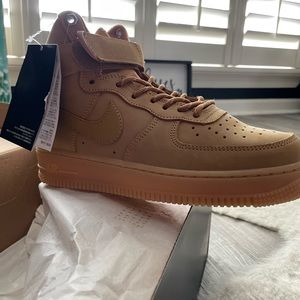 Nike Air Force 1 High ‘07 wheat 7mens/8.5 womens